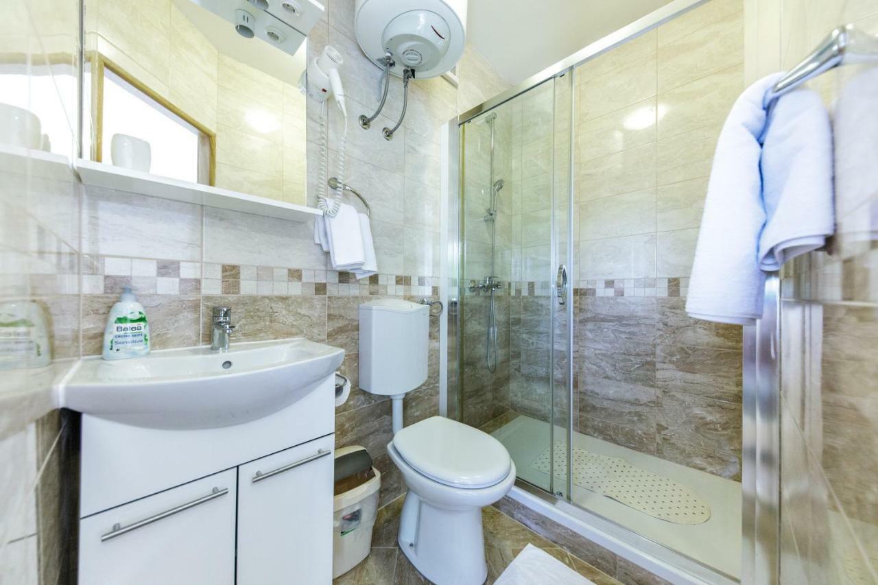 Guest House Anica Dubrovnik Exterior photo